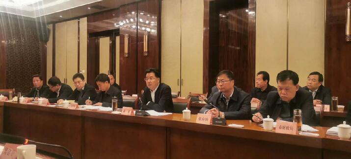 定西市委副书记、市长戴超与甘肃省投资商会企业家代表座谈
