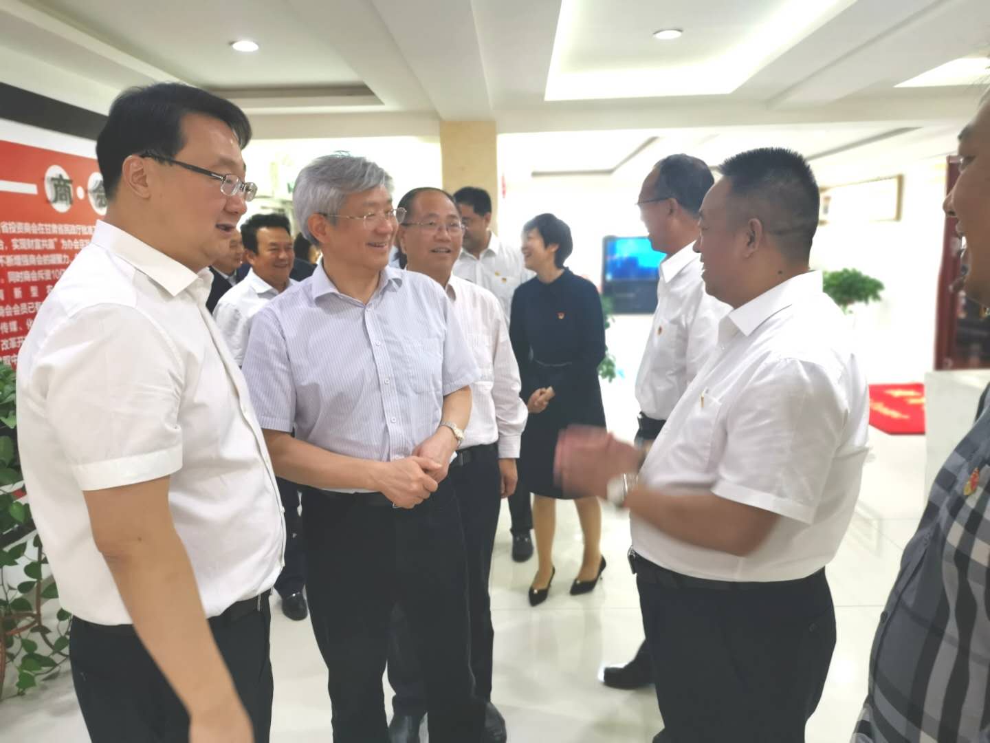 全国工商联第二联系调研组莅临甘肃省投资商会调研