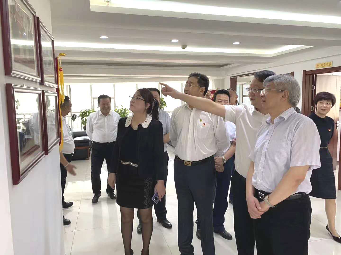 全国工商联第二联系调研组莅临甘肃省投资商会调研