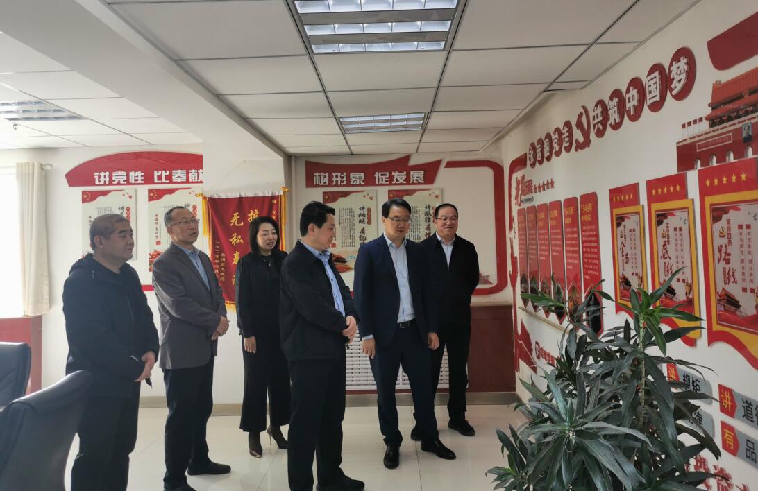 甘肃省社会组织管理局局长李斌领导一行调研甘肃省投资商会